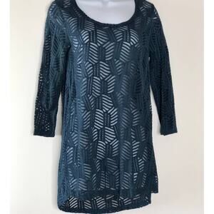 Ariat Tunic Medium Sheer Stretchy Long Sleeve Textured Material